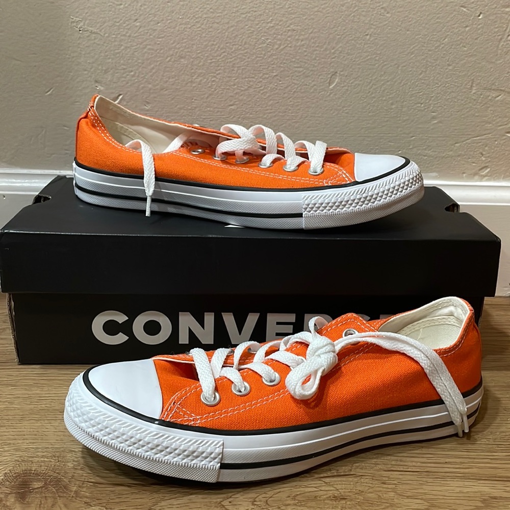 Chuck Taylor All Star Low Top Converse Sneakers